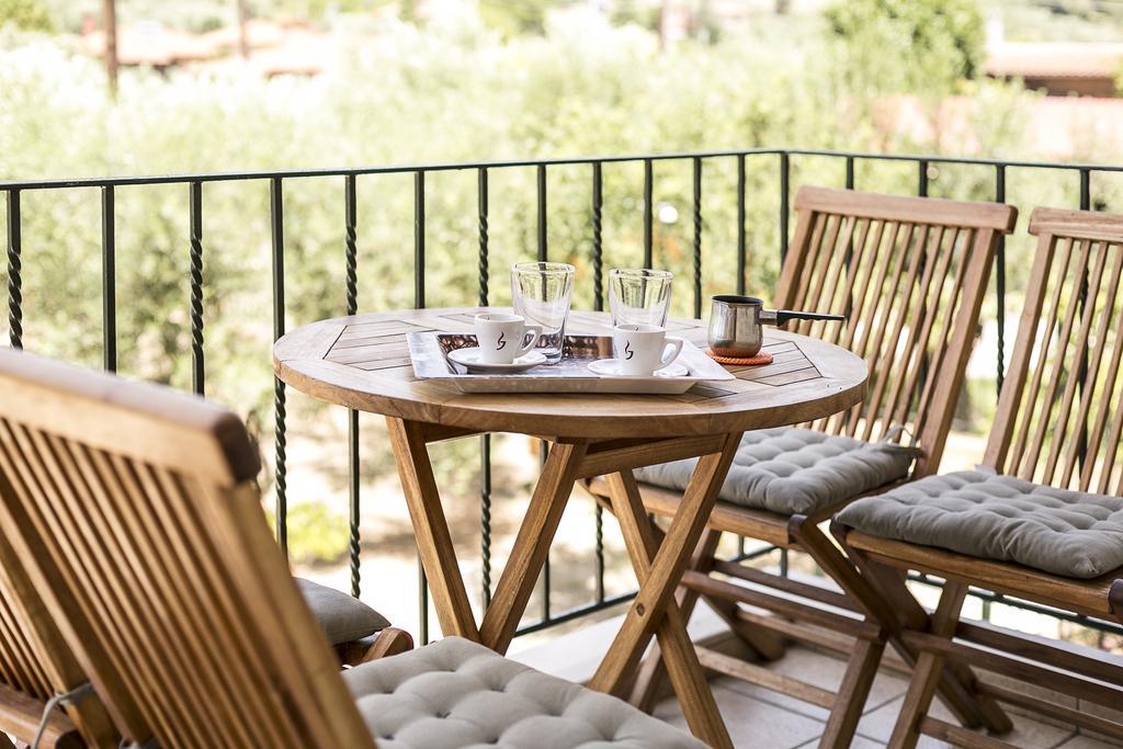 Olive Tree Apartments フォルカ エクステリア 写真