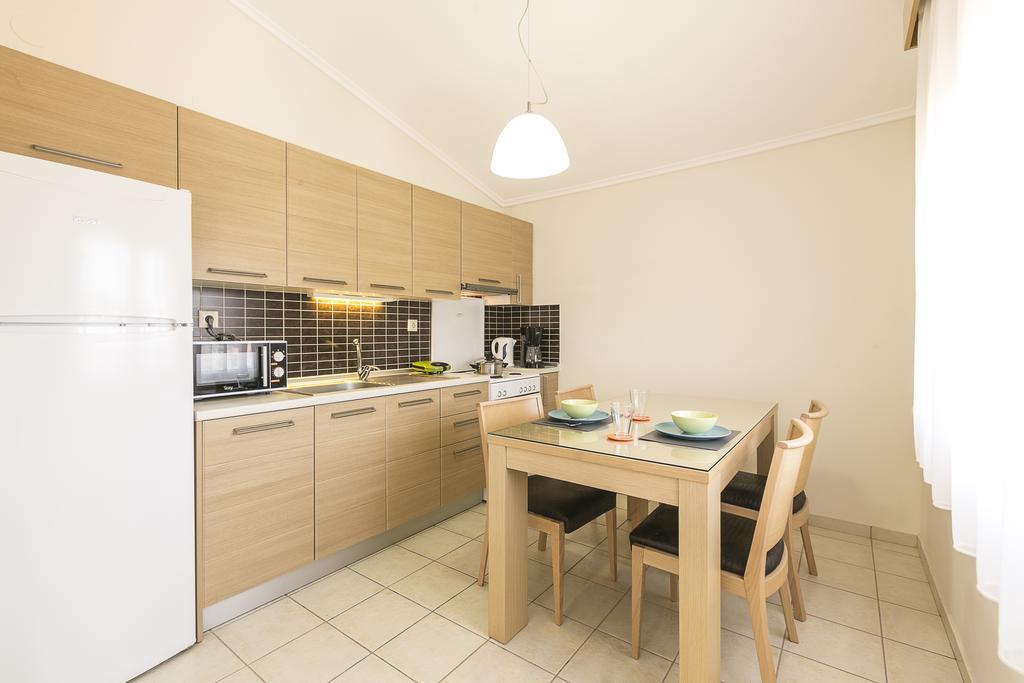 Olive Tree Apartments フォルカ エクステリア 写真