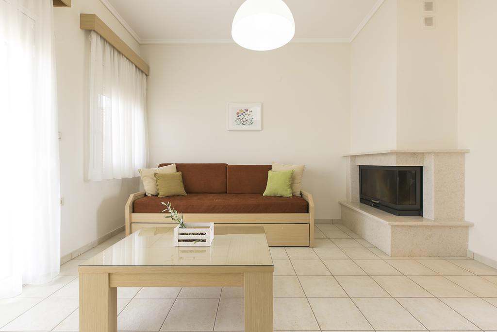 Olive Tree Apartments フォルカ エクステリア 写真